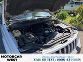 Thumbnail of 2004 Bright Silver Metallic Jeep Grand Cherokee