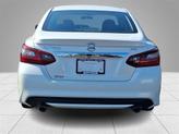 Thumbnail of 2018 White Nissan Altima