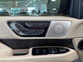 Thumbnail of 2020 Black Lincoln Navigator