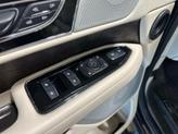 Thumbnail of 2020 Black Lincoln Navigator
