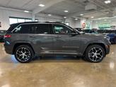 Thumbnail of 2022 Metallic Jeep Grand Cherokee