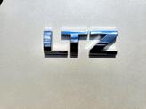 Thumbnail of 2011 White Chevrolet Suburban