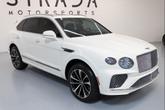 Thumbnail of 2021 Glacier White Solid Bentley Bentayga