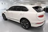 Thumbnail of 2021 Glacier White Solid Bentley Bentayga