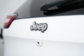 Thumbnail of 2018 Bright White Clearcoat Jeep Cherokee