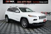 Photo of 2018 Bright White Clearcoat Jeep Cherokee