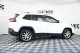 Thumbnail of 2018 Bright White Clearcoat Jeep Cherokee