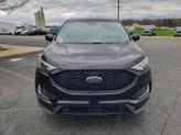Thumbnail of 2022 Agate Black Metallic Ford Edge