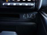 Thumbnail of 2021 Ivory Tri-Coat Pearl RAM 1500