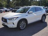 Thumbnail of 2022 Majestic White INFINITI QX50