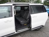 Thumbnail of 2025 Snow White Pearl Kia Carnival