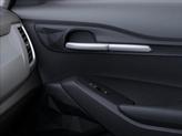 Thumbnail of 2025 Snow White Pearl Kia Seltos