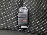 Thumbnail of 2019 Pitch Black Clearcoat Dodge Journey