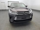 Thumbnail of 2018 Predawn Gray Mica Toyota Highlander