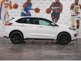 Thumbnail of 2022 Star White Ford Edge