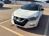 Thumbnail of 2017 White Nissan Maxima