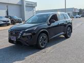 Thumbnail of 2025 Super Black Nissan Rogue