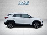 Thumbnail of 2023 Summit White Chevrolet Trailblazer