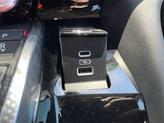 Thumbnail of 2026 Platinum White Pearl Acura MDX