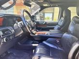 Thumbnail of 2018 Black Velvet Lincoln Navigator