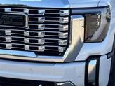 Thumbnail of 2024 White Frost Tricoat GMC Sierra 3500