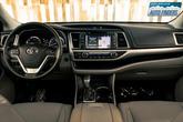 Thumbnail of 2017 Celestial Silver Metallic Toyota Highlander