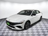 Thumbnail of 2025 White Hyundai ELANTRA