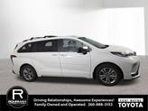 Thumbnail of 2022 White Toyota Sienna