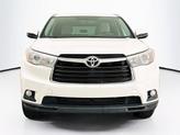 Thumbnail of 2015 Blizzard Pearl Toyota Highlander