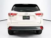Thumbnail of 2015 Blizzard Pearl Toyota Highlander
