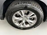 Thumbnail of 2015 Blizzard Pearl Toyota Highlander