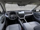 Thumbnail of 2025 White Ford Explorer