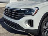 Thumbnail of 2025 Pure White Volkswagen Atlas