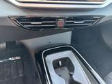 Thumbnail of 2025 Opal White Pearl Effect Volkswagen ID.4