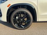 Thumbnail of 2025 Opal White Pearl Effect Volkswagen Tiguan