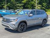 Thumbnail of 2023 Platinum Gray Metallic Volkswagen Atlas