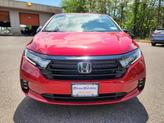 Thumbnail of 2023 Platinum White Pearl Honda Odyssey