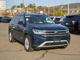 Thumbnail of 2021 Tourmaline Blue Metallic Volkswagen Atlas