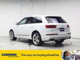 Thumbnail of 2019 White Audi Q7