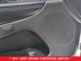 Thumbnail of 2017 Bright White Clearcoat Jeep Grand Cherokee