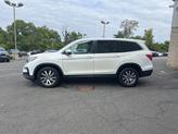 Thumbnail of 2019 White Diamond Pearl Honda Pilot