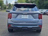 Thumbnail of 2024 Everlasting Silver Kia Sorento