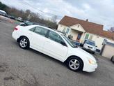Photo of 2003 White Honda Accord