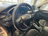 Thumbnail of 2020 Oxford White Ford Escape