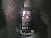 Thumbnail of 2018 White Platinum Metallic Tri-Coat Ford Explorer