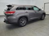 Thumbnail of 2018 Predawn Gray Mica Toyota Highlander