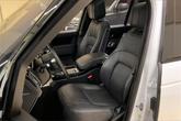 Thumbnail of 2022 Fuji White Land Rover Range Rover