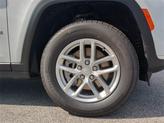 Thumbnail of 2025 Bright White Clearcoat Jeep Grand Cherokee L
