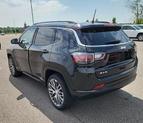 Thumbnail of 2022 Diamond Black Crystal Pearlcoat Jeep Compass