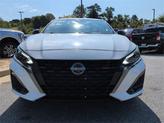 Thumbnail of 2024 Pearl White Tricoat Nissan Altima